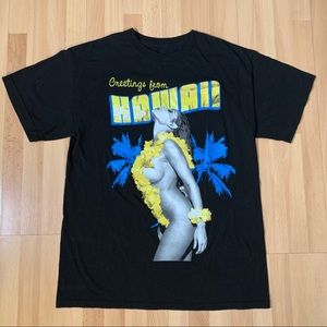 Two In The Shirt Hawaii Lei Tee - Medium - Black